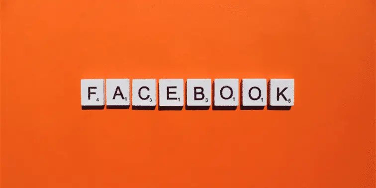 Facebook scrabble letters